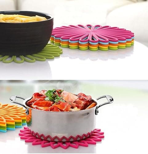 ME.FAN Silicone Trivet Mat - Kitchen Hot Pads for Pots & Dish - Insulated Teapot Trivet - Flexible, Durable, Non-Slip Large Coasters 3 Set Olive Green thumbnail 3
