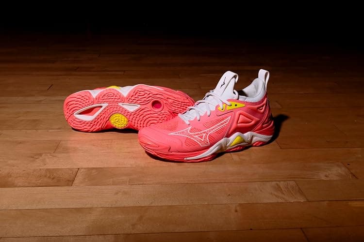 Mizuno Womens Wave Momentum 3 Women's Volleyball Shoe Volleyball Shoe thumbnail 6