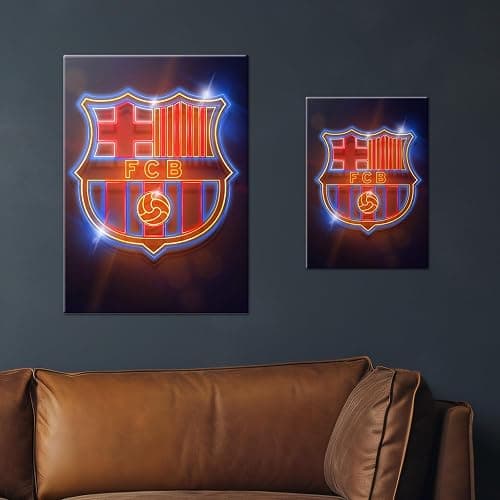 Displate Offiziell FC Barcelona MetallPoster Magnetische Befestigung Inklusive Lizenziert Bilder Hochwertiges Poster FC Barcelona - Crest - Crest neon Poster 45 cm x 32 cm thumbnail 5