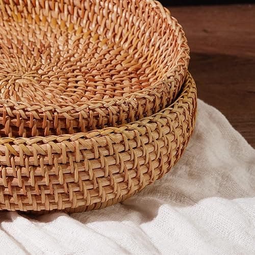 Small Round Keys Basket for Entryway Woven Baskets for Organizing Tabletop Decorative Wicker Organizer Basket for Keys Wallet Cell Phone for Fruit Candy Cracker thumbnail 6
