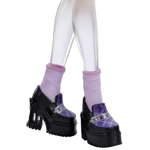 Monster High Self-Scare Secrets Spectra Vondergeist Doll and Accessories Set with 13 Realistic Surprises like Manicure Kit and Record Player, JHK46 thumbnail 3