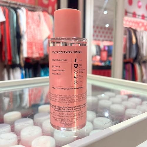 Victoria's Secret PINK WARM & COZY Body Mist 8.4 fl oz - Discontinued thumbnail 4