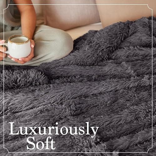 The Connecticut Home Co Bedding Blanket, King 108x90, Soft Fluffy Room Decor, Cozy Warm Throws for Bed, Gifts for Women, Bedroom Cute Aesthetic Blankets Shag and Sherpa Gray thumbnail 3