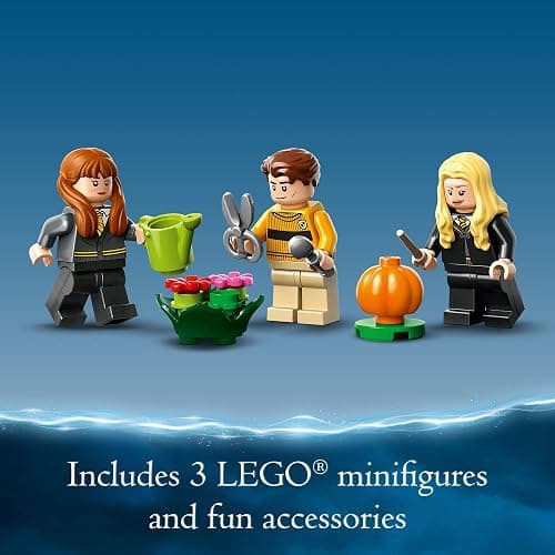 LEGO Harry Potter Hufflepuff House Banner 76412 Hogwarts Castle Common Room, Wall Decoration, Building Set with 3 Minifigures and Mandrake, Collectible Harry Potter Toy, Gift Idea for Boys Girls Kids thumbnail 6