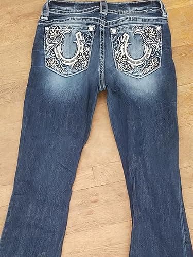Flamingals Boot Cut Jeans for Women Stretchy Trendy Embroidered Tummy Control Butt Lifting Flare Denim Jeans thumbnail 4