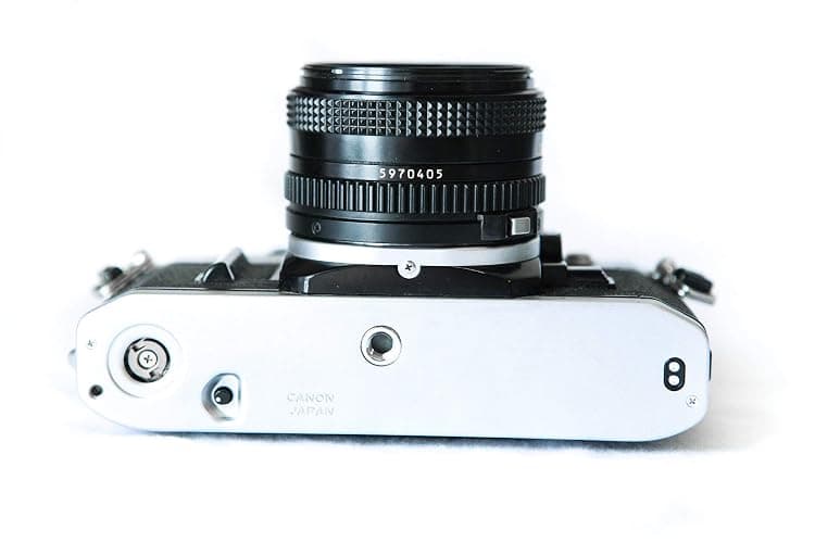 Vintage Canon AE-1 35mm SLR Camera with 50mm 1:1.8 Lens (Renewed) thumbnail 8