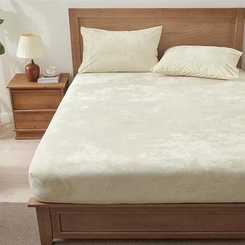 BEDELITE Velvet Fitted Sheet and Pillowcases Set, Luxury Soft Fuzzy Bottom Sheet with Reinforced Elastic Corner Straps, Deep Pocket up to 15 Inch, 1 Fitted Sheet and 2 Pillowcases (Queen, Cream) thumbnail 9