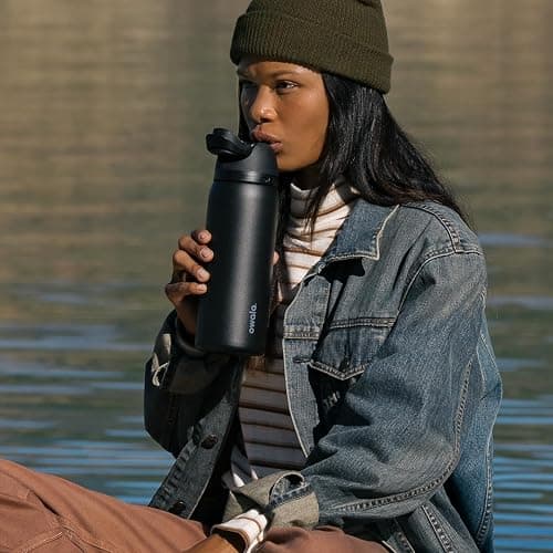 Owala FreeSip Insulated Stainless Steel Water Bottle with Straw, BPA-Free Sports Water Bottle, Great for Travel, 24 Oz, Very, Very Dark thumbnail 7
