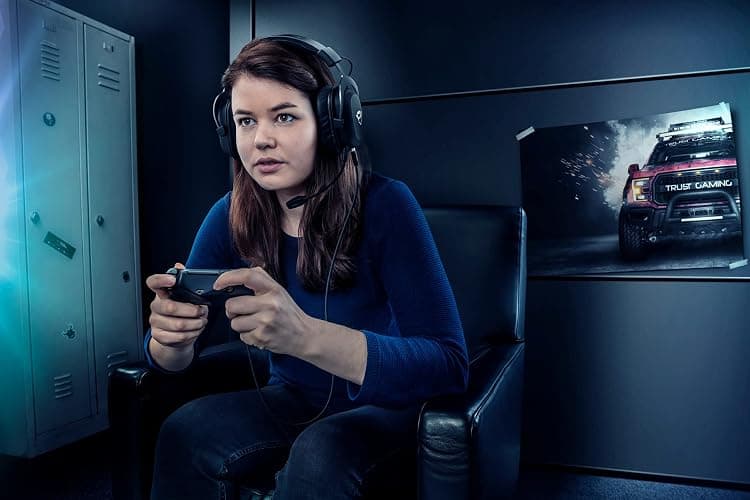 Trust Gaming GXT 498P Forta Cuffie PS5 e PS4 Licenza Ufficiale PlayStation 5, Driver 50 mm, Audio 3D, Cavo da 1,2 m, Microfono Staccabile, Jack Audio 3.5 mm, Cuffie Gaming Cablate, Rosa - Rosa thumbnail 8