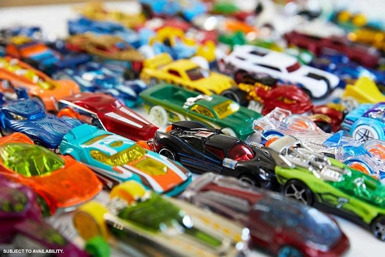 Hot Wheels Toy Cars & Trucks 20-Pack, Set of 20 1:64 Scale Vehicles for Play or Display, Instant Collection (Styles May Vary) (Amazon Exclusive) thumbnail 5
