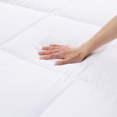 Amazon Basics White Down Alternative Comforter and Duvet Insert with Corner Tabs, Machine Washable, Twin, All-Season thumbnail 5