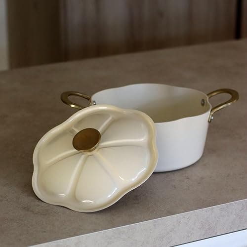 MENASTYL - Faitout 24cm Dahlia sans PFAS - Revêtement céramique antiadhésif crème - 98% d'aluminium recyclé - Tous feux dont induction et lave-vaisselle - Poignée rivetée en inox - 6020941 thumbnail 3