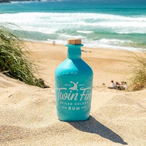 Twin Fin Spiced Golden Rum | Caribbean Rum Spiced in Cornwall | Smooth Vanilla, Exotic Citrus & A Light Smokiness | Pair with Ginger Beer & Lime Wedges | Epic Mojitos | 38% vol | 70cl thumbnail 2
