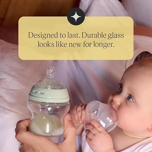 Tommee Tippee Natural Start Glass Newborn Starter Set, 150ml and 250ml Anti-Colic Baby Bottles, Slow and Medium Flow Breast-Like Teats for a Natural Latch, Self-Sterilising thumbnail 8
