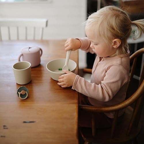 mushie Round Dinnerware Bowls for Kids | Made in Denmark, Set of 2 (Vanilla) thumbnail 2