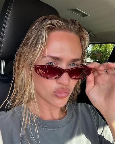 GUVIVI Retro Oval Sunglasses for Women 2026 90s Small Chic Cat Eye Sun Glasses Sunnies Lightweight Shades thumbnail 3