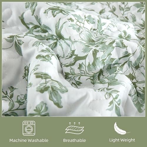 WONGS BDEEING Quilt King Size, Sage Green Quilt Bedding Set with 2 Pillowcases, Botanical Quilt for King Bed, Soft Microfiber Lightweight Coverlet Bedspread for All Season (110"×90", 3 Pieces) thumbnail 5