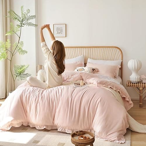 YIKUSH Queen Comforter Set Pink 3PCS (1 Ruffled Blush Comforter and 2 Pillowcases) Vintage Shabby Chic Bedding Soft Fluffy Comforter Set All Season thumbnail 4