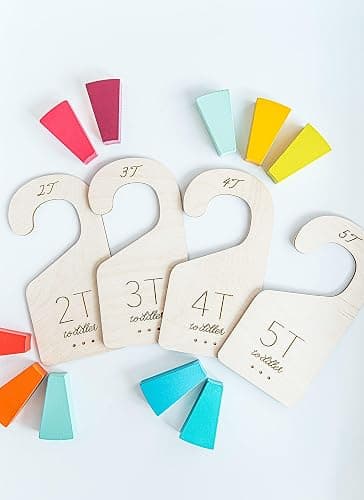 Loft Toddler Closet Dividers Durable Birch Kids Closet Organizer Timeless Etched Design for 2T-5T (Set of 4) thumbnail 4