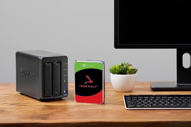 Seagate IronWolf 4TB NAS Internal Hard Drive CMR 3.5 Inch SATA 6Gb/s 5400 RPM 64MB Cache for RAID Network Attached Storage Rescue Services (ST4000VNZ06/006) thumbnail 8