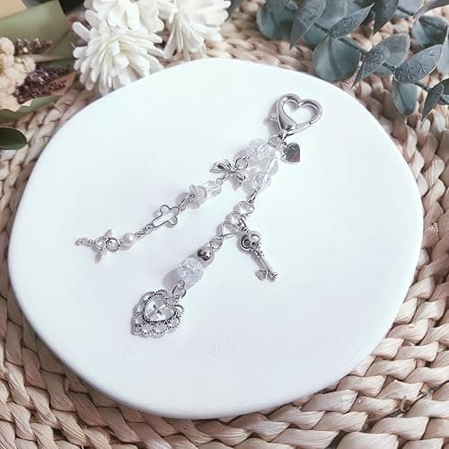 Cute Keychain Aesthetic Y2K Keychain Accessories Cute Heart Butterfly Strawberry Bear Key Chain for Keys Bags Women Gifts (1PCS Keys Heart) thumbnail 4