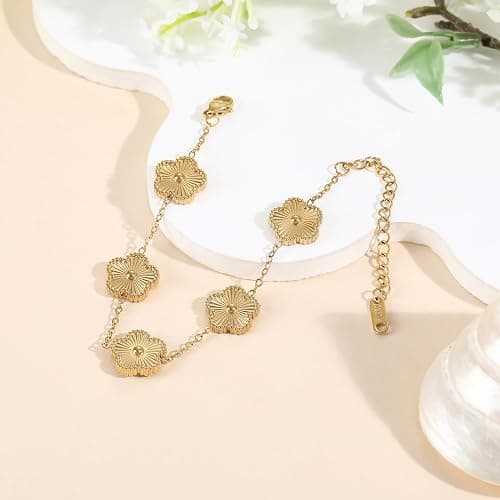 TICVSS Four Leaf Clover Bracelet for Women 18K Gold Plated Stainless Steel Lucky 4 Leaf Gold Link Bracelet Jewelry Gift for Women thumbnail 3