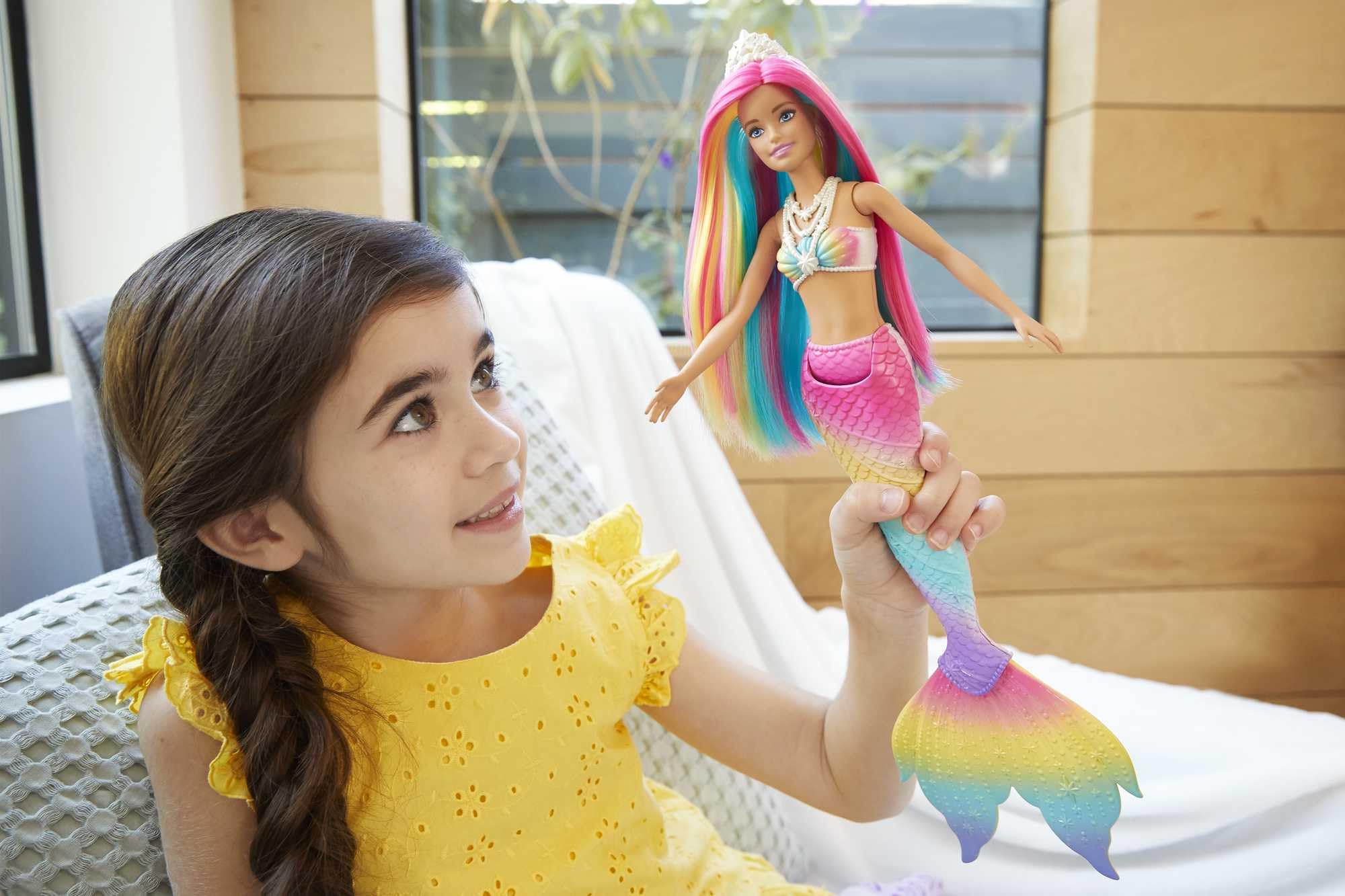 Barbie Dreamtopia Magic Rainbow Mermaid Doll with Rainbow Hair Changing Colour to Water Gift for Kids 3-7 Years GTF89 thumbnail 2