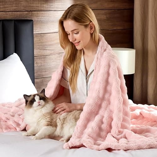 Lotus Karen 3D Bubble Fleece Blanket - Ultra Soft Fluffy Pink Throw Blanket for Couch, Lightweight Cozy Throw for All Season, Adults Women Kids(Pink, 50"x60") thumbnail 3
