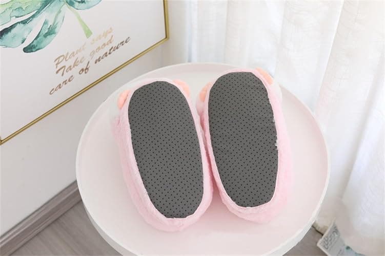Cute Pig Cartoon Animal Home Furry Slippers - Women's Warm Winter Slippers thumbnail 5