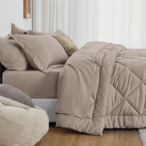 Love's Cabin Burlwood Full Comforter Set, 7 Pieces, All Season, Full Bed in a Bag, Includes 1 Comforter, 1 Flat Sheet, 1 Fitted Sheet, 2 Pillowcases and 2 Pillow Shams thumbnail 3