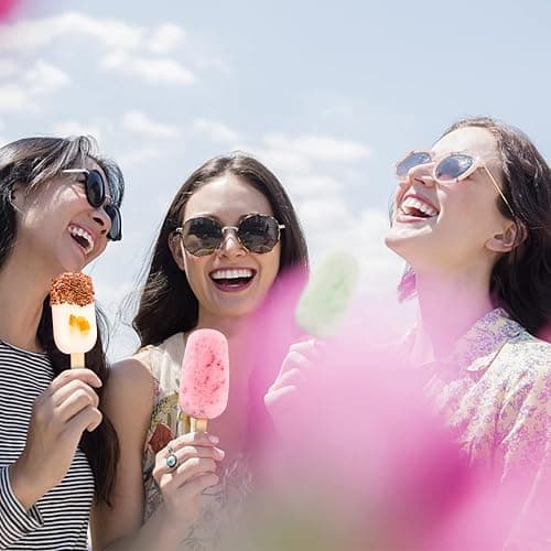 Ouddy Life Popsicle Molds Set of 2, Ice Pop Molds Silicone 4 Cavities Ice Cream Oval Cake Pop Mold with 50 Wooden Sticks for DIY Popsicle, Clear thumbnail 2