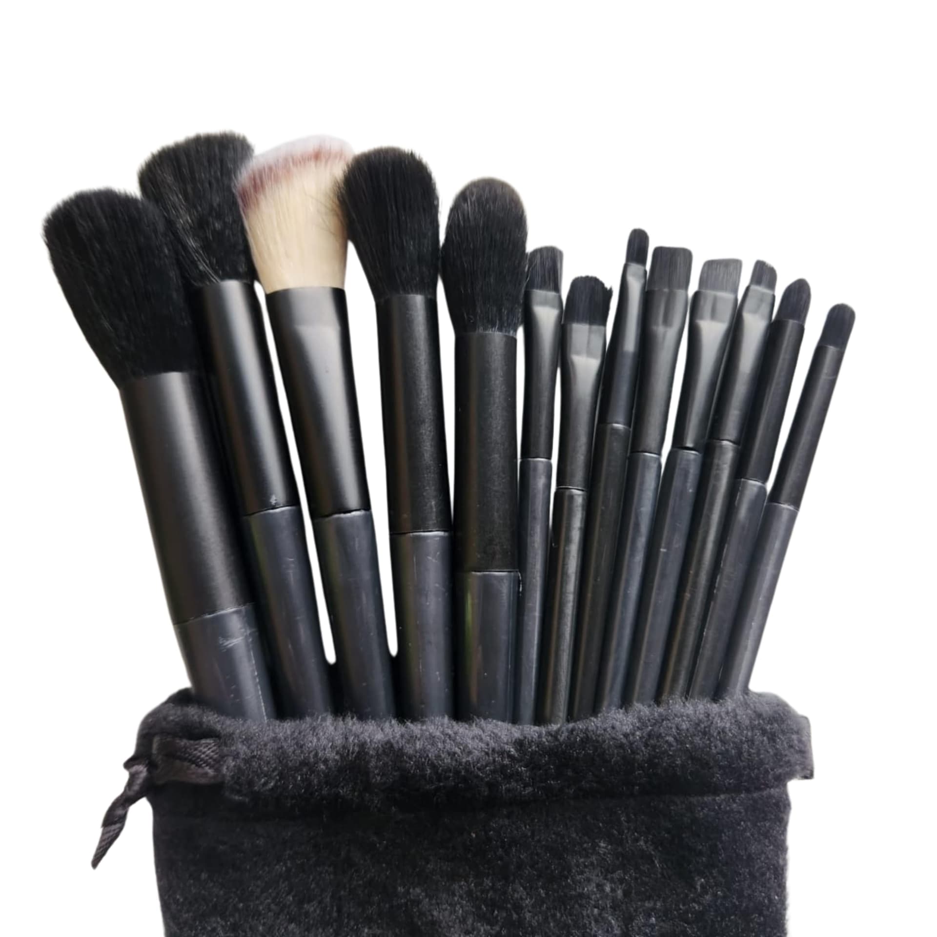 MI CHIC 13-Piece Professional Makeup Brush Set with Travel Bag - Premium Synthetic Brushes for Face, Contour, Blush, Eyeshadow, Eyebrow, Concealer and Lip (Black) - Image 1