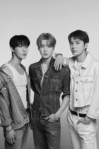NCT DOJAEJUNG PERFUME 1st Mini Album (PHOTO BOOK Ver. + NCT Store Gift Card) K-POP SEALED thumbnail 8