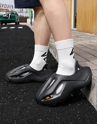 vioxthak Foam Runner Sneakers Cloud Slides Pillow Sandals Sports Shoes Non-Slip Lightweight Walking Shoes fashion outdoor indoor Summer Beach Sandals for Women Men thumbnail 3