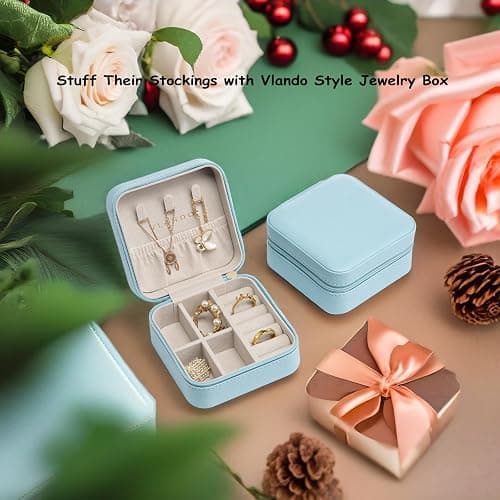 blue jewelry travel box thumbnail 2