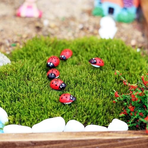 Weenwill Mini Marienkäfer,100 Stück 8 * 11mm Holz Selbstklebend Marienkäfer GlüCkskäfer Rot Ladybug Verzierungen für DIY Handwerk Scrapbooking Bastelarbeiten thumbnail 2