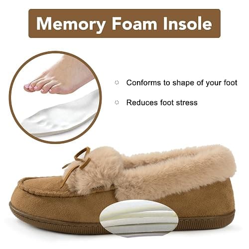 RockDove Women's Faux Fur Lined Micro Suede Moccasin Slipper thumbnail 2