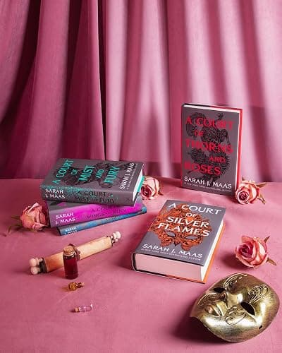 A Court of Thorns and Roses Hardcover Box Set thumbnail 3
