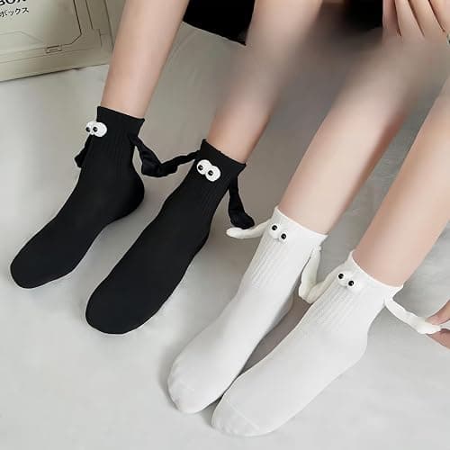2 Pairs Magnetic Holding Hands Socks Funny Couple Gifts, Best Friend, Engagement, Anniversary, Teens Gag Cute Weird Stuff thumbnail 2