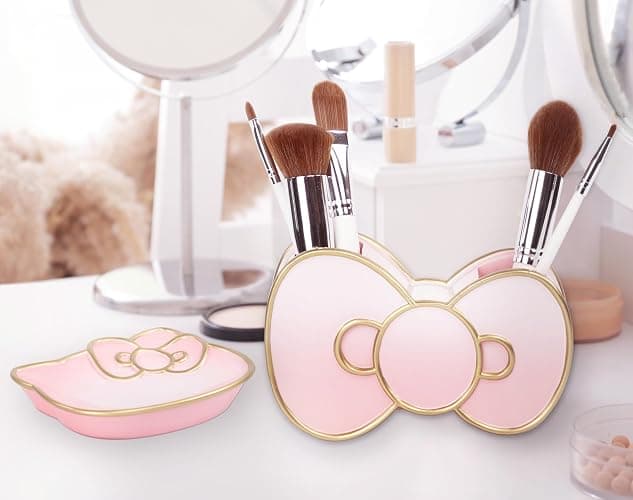 Jay Franco Hello Kitty Bathroom Accessories - 2 Piece Pink Resin Bathroom Décor and Storage Set Includes Toothbrush Holder and Soap Dish thumbnail 5