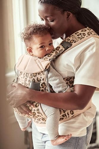 BabyBjörn Baby Carrier One, Cotton, Beige/Leopard thumbnail 6