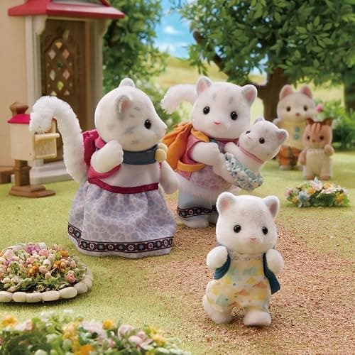 Sylvanian Families - 5814 Snow Leopard Family, Playset with Animal Figure, Velvety Animal Figures, Leopards, Toys for Children Aged 3 and Up thumbnail 3