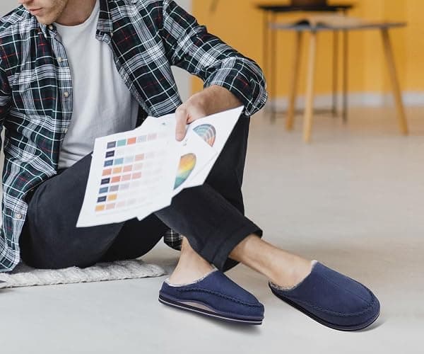 KuaiLu Mens Clog Slippers with Arch Support Suede Faux Fur Memory Foam Warm House Shoes Comfortable Slip-on Mans Bedroom Indoor Outdoor Slippers Rubber Sole thumbnail 2