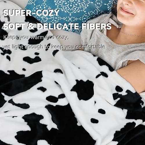 GEULAY King Size Cow Print Blanket - Breathable Lightweight Plush Fleece Throw for Livingroom Western Decor All Seasons, Luxuriously Soft Large Bed Cover 90"x108" - Black White Cow - King Size 90" x 108" (228 x 274 cm) thumbnail 5
