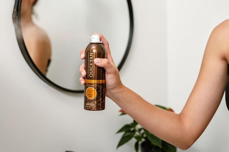Body Drench QuickTan Instant Self Tanner Bronzing Spray, Salon-Quality Medium/Dark Tan, Streak-Free, Tinted Formula, 6 oz, 1-pack thumbnail 8