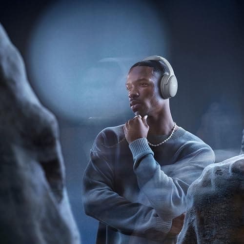 Bose QuietComfort Headphones - Wireless Bluetooth Headphones, Active Over Ear Noise Cancelling and Mic, USB-C Charging, Deep Bass, Up to 24 Hours of Playtime, Moonlight Grey - Limited Edition Color thumbnail 3