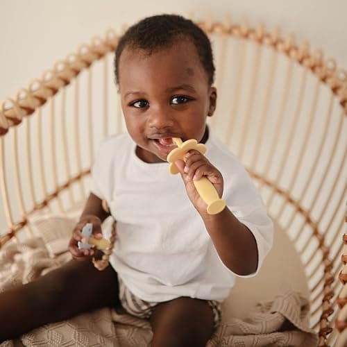mushie Flower Toddler Training Toothbrush (Daffodil) thumbnail 3