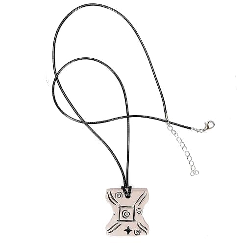 ASVP Shop Japor Snippet Necklace Padme Vintage Look With Engraved Finish, One Size, Faux Leather, Japor thumbnail 4