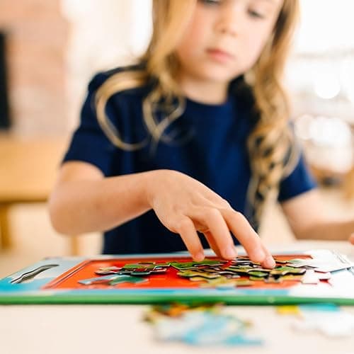 Melissa & Doug Take-Along Magnetic Jigsaw Puzzle Set – On the Farm (2 x 15 Piece) Travel Activity Toy for Preschoolers and Kids Ages 3+ - FSC Certified thumbnail 7