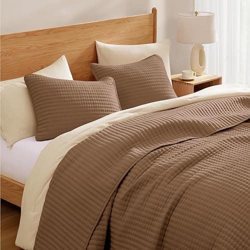 WRENSONGE Queen Quilt-3 Pieces Lightweight Bedspreads Brown Queen Size Quilt Bedding Set for All Seasons, Soft Summer Blanket with 2 Pillow Shams Suitable for Bed, Couch thumbnail 4